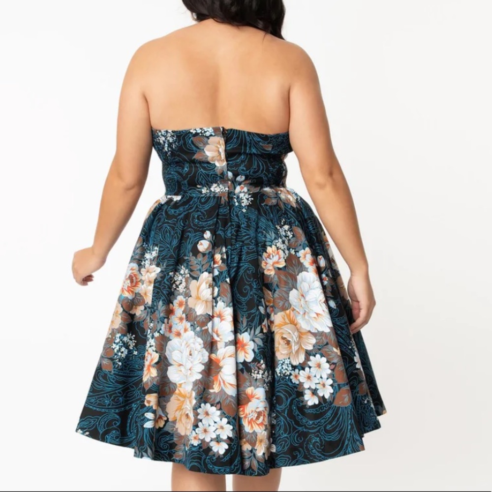 NWT UNIQUE VINTAGE NAVY ORCHARD SWING DRESS - Picture 5 of 11